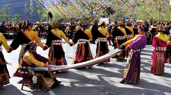 若木纽节 10月28日来理县 毕棚沟观嘉绒藏族民俗盛宴 新浪旅游 新浪网