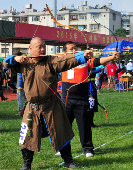 2015全国传统弓射箭公开赛在石林开赛