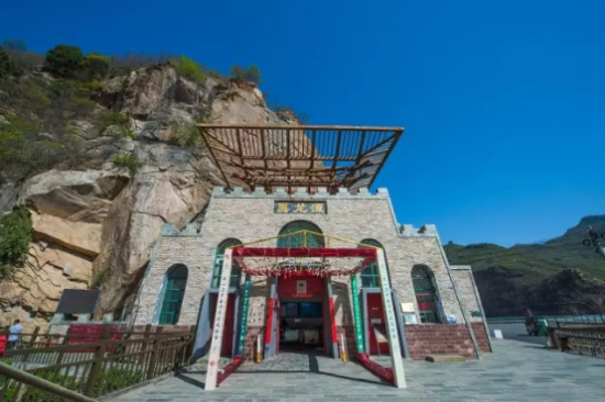 密云黑龙潭第二届冰雪风铃节盛大开幕