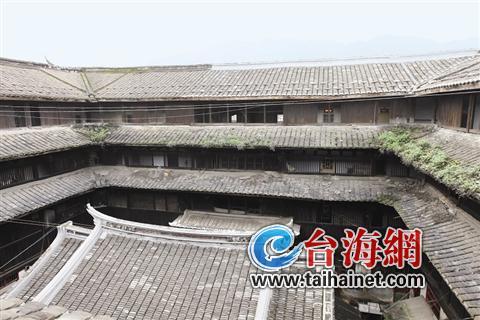 以方闻名 龙岩新罗适中镇的土楼 方圆