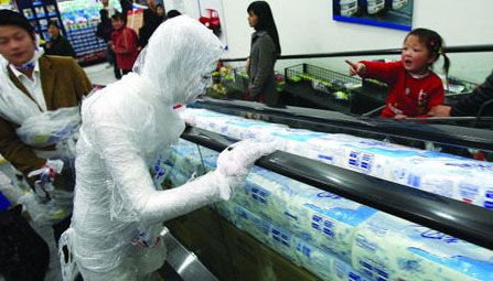 盘点全球近期出现的各种怪人(图)(8)