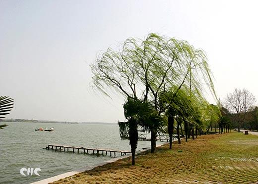 　　武汉东湖(湖北武汉)