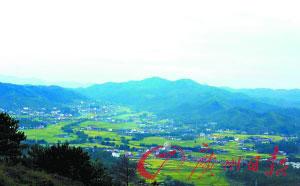 鸟瞰平远镇