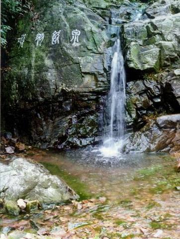 顾渚紫笋金沙泉