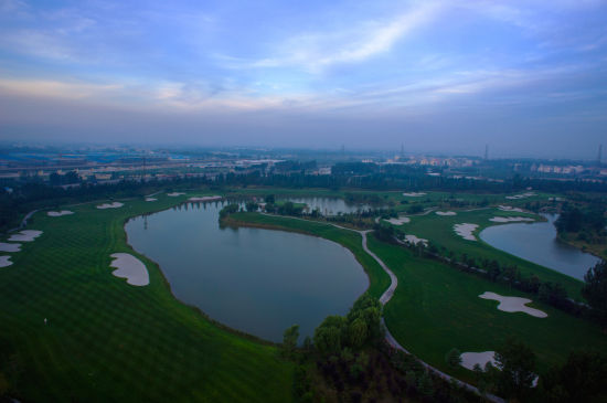 河南郑州金沙湖国际高尔夫球会_综合体育