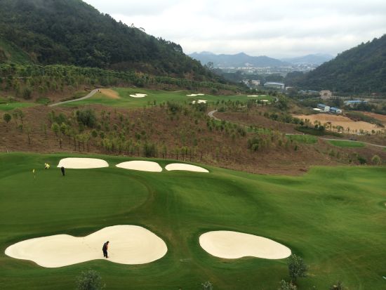 福建漳州东南花都高尔夫俱乐部 纯山地的体验