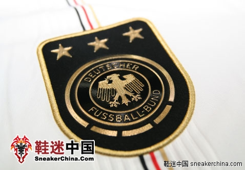 2010世界杯德国队主场队服曝光_服装·装备_