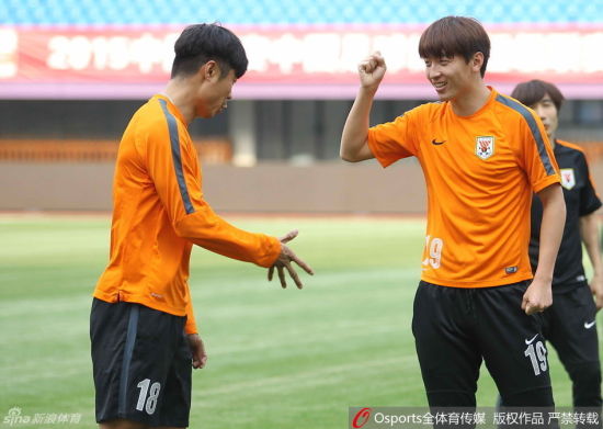 鲁能亚冠预计首发:杨旭复出冲锋北京时间 鲁能