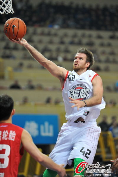 抢走麦蒂蛋糕 被低估杀神朴实外表骗多少人_篮