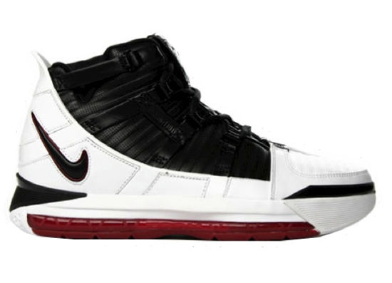 Zoom LeBron 3