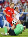 图文-[欧洲杯]希腊0-1俄罗斯阿金费耶夫冒险出击