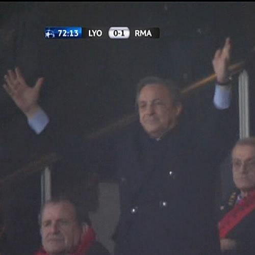 ����������󣬻�����ϯ�����׵�ŵ�ڿ�̨����Щʧ̬��������ף