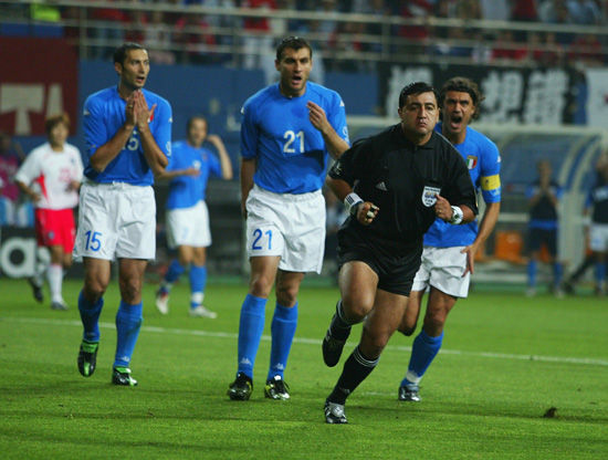 服刑期满的厄瓜多尔籍,前世界杯裁判拜伦·莫雷诺已被遣返回国