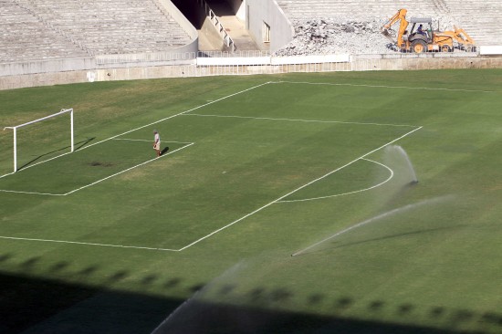 图文-里约加紧2016世界杯场馆建设 翻新重修第