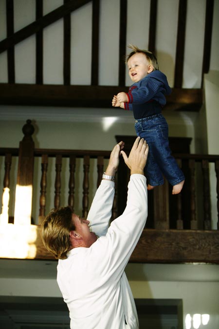 ����������¶�֢���Ӱ���˹�ƻ���Ǩ�������