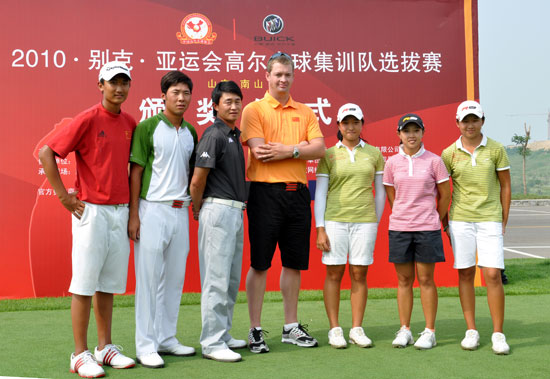 ���Ҷ�ѡ�ֺͽ�����Ӱ