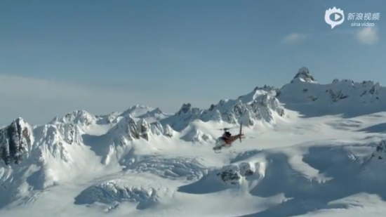 视频-牛人挑战高山极限滑雪 疯狂体验速度与激情