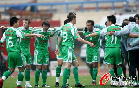 中超夺冠分析:国安无限接近队史首冠 豫长需奇迹_国内足坛-甲A_NIKE新浪竞技风暴_新浪网