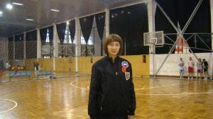 苏文燕母亲曾赴韩国打球 感叹中韩篮球氛围差