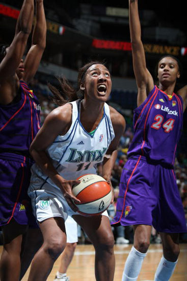 ͼ-[WNBA]ˮ87-74ɽèƽؾһ