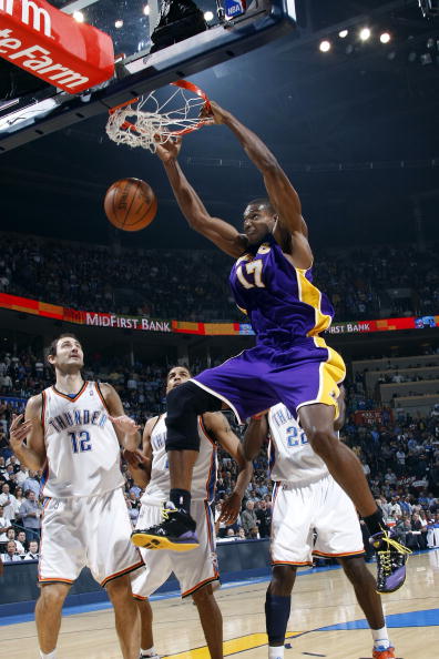 图文-[常规赛]湖人vs雷霆 拜纳姆大力灌篮_篮球