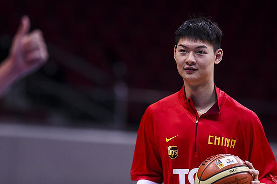 尼克斯球探亚锦赛观察王哲林 下一个NBA中国