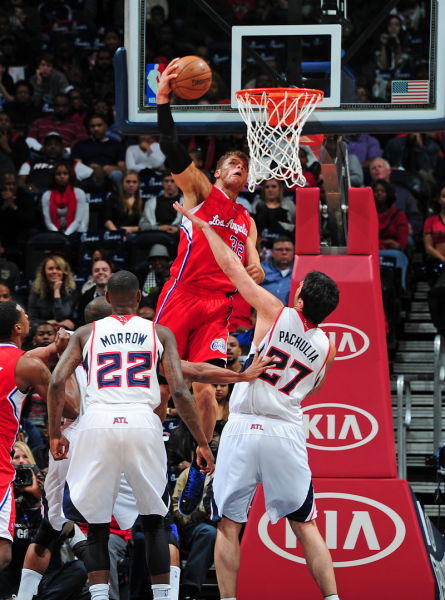 图文-[常规赛]快船93-104老鹰 格里芬反手扣篮