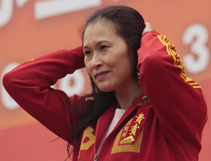 栾菊杰:申奥成功让我复出 一千首情歌送出征(图