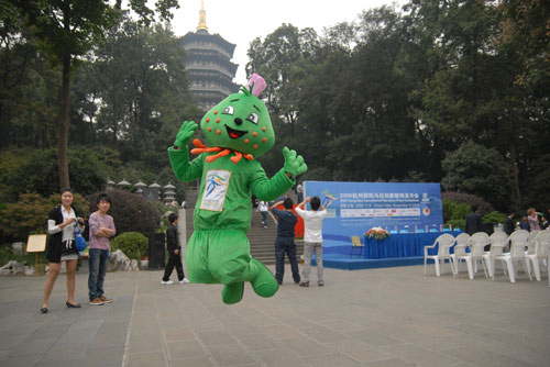 杭州马拉松将邀聋哑人参赛 沿西湖享最美丽赛