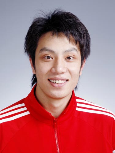 图文-北京奥运会中国代表团成立 排球队队员于大伟