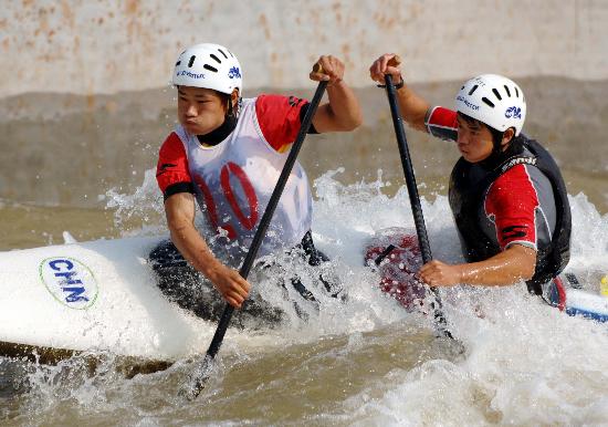 图文-中国奥运代表团十大黑马 皮划艇突破就靠他俩