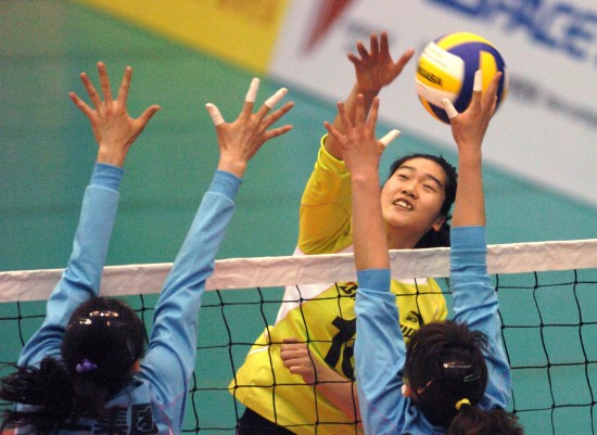 ͼ��-Ů��������9�����ʤ�Ͼ���Ө�ĺ�λǿ��