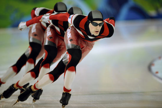 图文-速度滑冰男子团体追逐赛决赛 加拿大整齐划一_综合体育_NIKE新浪竞技风暴_新浪网