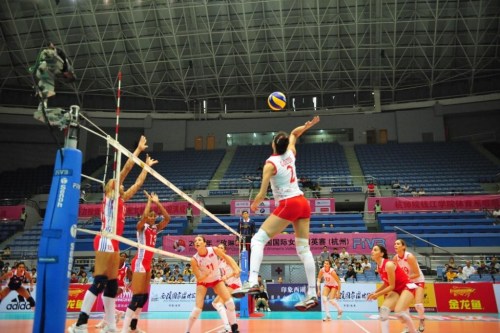 ͼ��-Ů�ž�Ӣ��������3-0�Ű��������ǿ������