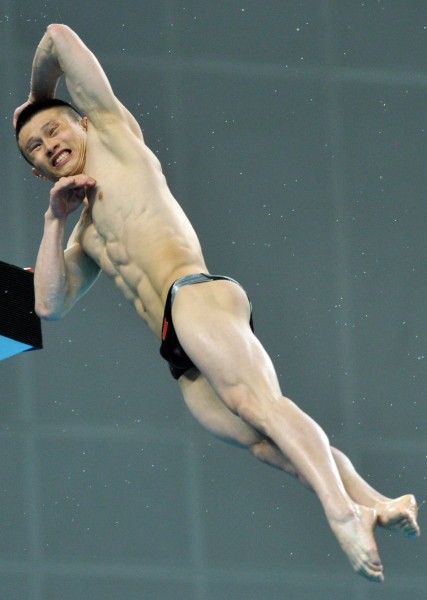 图文-2011年全国跳水冠军赛 抓拍周吕鑫纠结表情