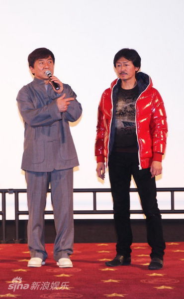 图文体坛明星助阵杨门女将成龙和导演陈勋奇