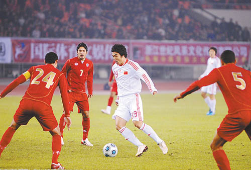 在2011年亚洲杯预选赛中中国足球队战胜黎巴