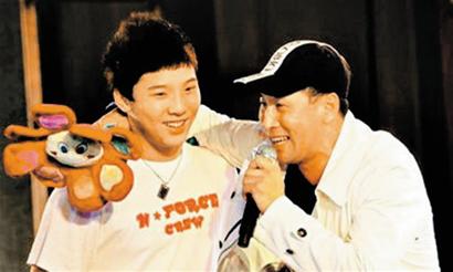李永波后悔让儿子练羽毛球 若打高球不会比伍