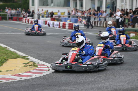 2015商学院EMBA卡丁车精英赛正式启动_赛车
