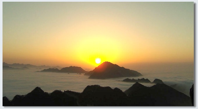 随长城一起云中漫步——北京结慕田峪长城穿越