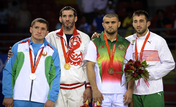 摔跤男子74公斤级决赛_幻灯图集_2008奥运会_新浪网