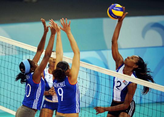 古巴女排进行训练