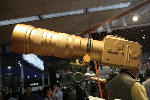 pe2009目瞪口呆展会上的长枪大炮