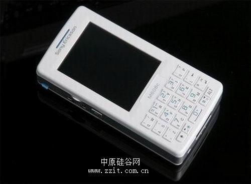 妇女节首选索爱m608白色版全新到货