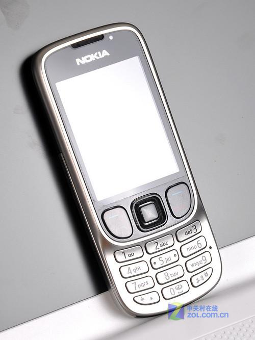 诺基亚铁壳直板手机图片