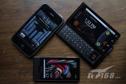 图为:摩托罗拉droid手机