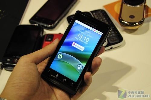 gsm版droid 摩托milestone英国上市_手机_科技时代_新浪网