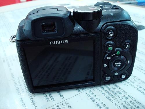 数码相机/dv > 正文  富士s1500数码相机采用的是1/ 2.