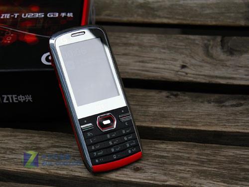 红与黑的碰撞中兴入门级td机u235图赏2