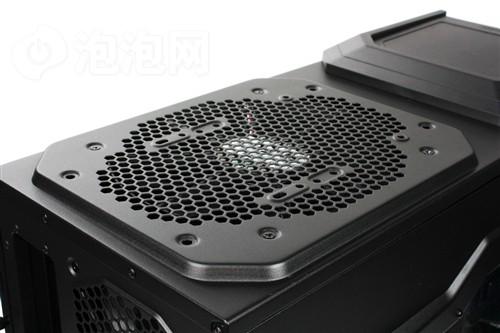 酷冷至尊四铜管散热器温度压制效果 中高端CPU散热表现